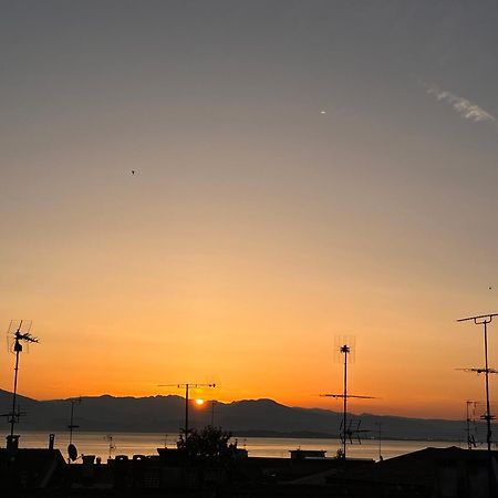 Appartamenti Villa Lina Desenzano del Garda Bagian luar foto